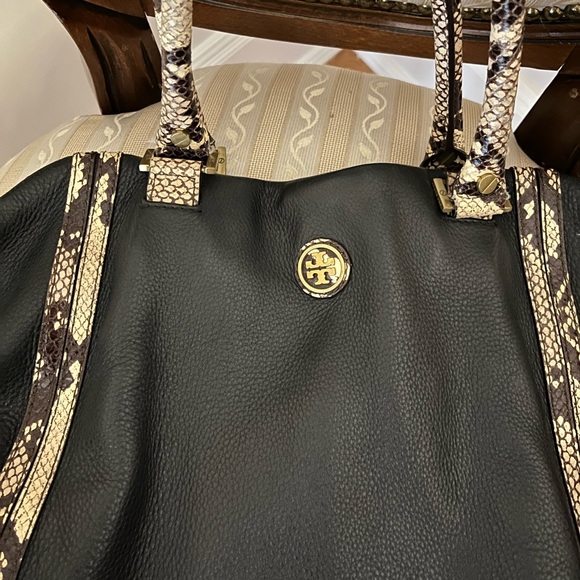 Tory Burch Tote - Picture 5 of 8